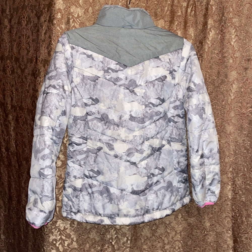 NWOT Gerry Weber Jacket. Size L (14/16) Gray & Pink Puffer Jacket - Picture 3 of 5